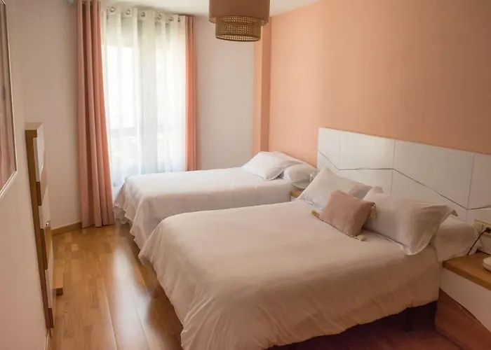 Yasa アパート サリア